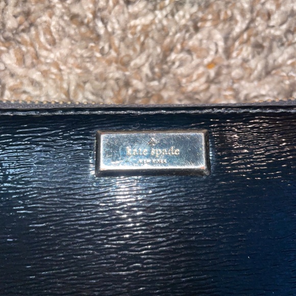 KATE SPADE Bixby Place Neda Black Patent Leather Zip Around Wallet - Picture 3 of 5